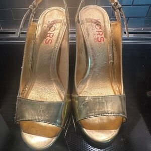 Gold wedge sandal
